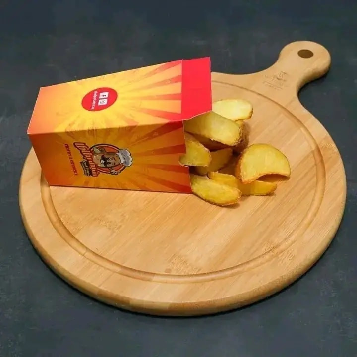 جوعان؟ 🌚
لا تدور بعيد.. لأن عندنا الحل السريع والسحري 🤩
بطاطا مقرمشة + صوصات 🔥 = وجبة سعادة جاهزة 🎉
اطلبها هسه وخلي يومك يصير ألذ 😍👌
📍 زيونة - قرب اسواق الاء
📞 *********** | ***********
#سناك #بطاطا #ذوق
