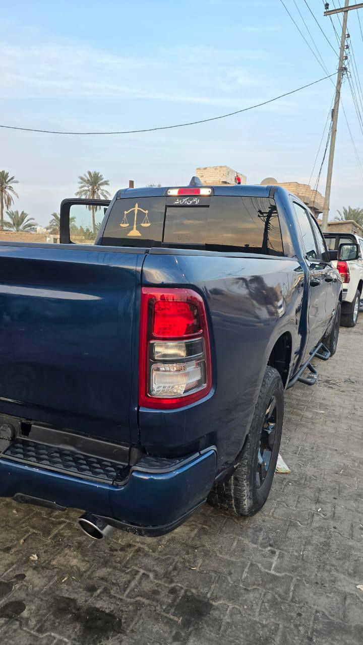 رام  2022 بك هورن
شاشه تسلا 
ماشيه 41 ميل 
محرك 8 سلندر هيمي 
شادلها تخم تاير جديد وكالة جي تي 
عليها برمجه كامله 
حساسات اماميه وخلفيه 
تدفئه كشنات ومقود 
رقم بغداد انكليزب  بأسمي
سنويه وهزه جديده 
الحادث مرفق بالصور 
بدون ارباك كلها سليمه 
بدون دواخل بدون شواصي 
***********
مكاني بصرة
