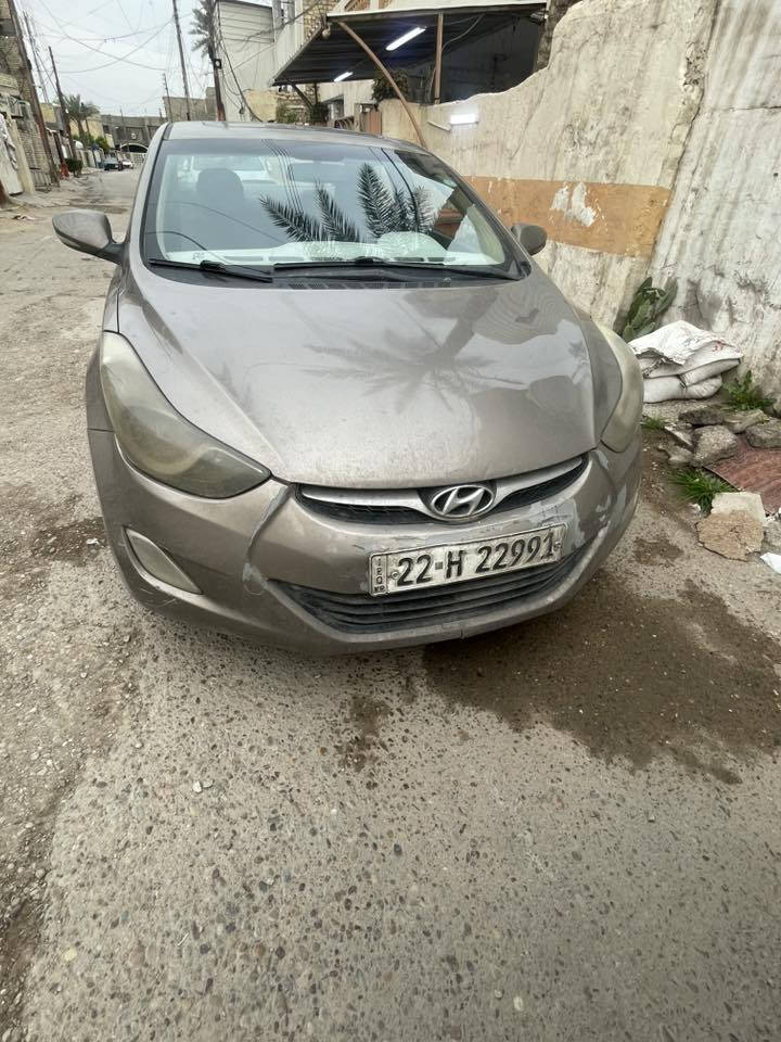 لنترا 2012خليجي رقم اربيل بسمي سنويتهة 2031كير محرك صدر امامي السيارة بسمي رايدهة 92وبيهة مجال ورقة ورقتين 
 ‭0776 708 3857‬ بغداد مكاني
