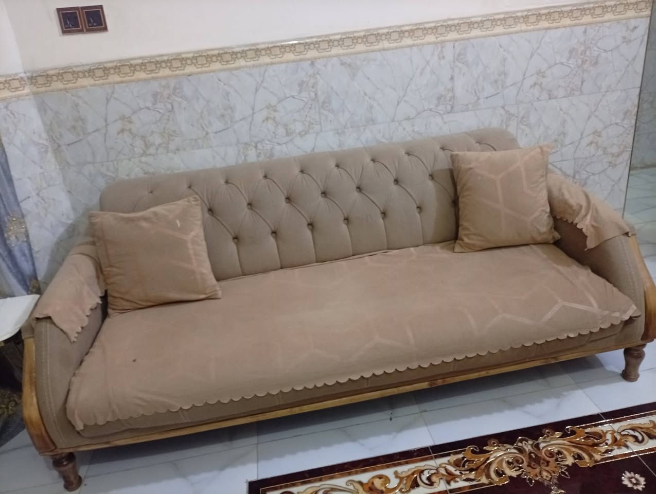 طخم كامل للبيع مع طبلات ......استخدام شهرين بس 
السعر 850 وبيه مجال 
***********
