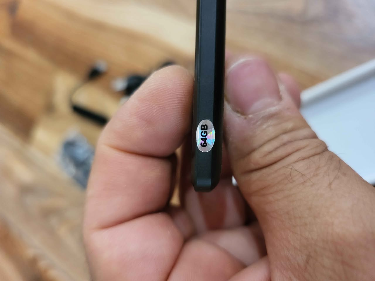 ڕیکۆردەری دەنگ 64GB بالەی بەکارنەهاتوو بۆ خوێندکارو ڕۆژنامەوانەکان 23000 دینار قفڵ کەمی نیە ناونیشان سلێمانی ڕاپەڕین تەنیشت میران سیتی السليمانية, العراق


**إذا كنت صاحب هذا الإعلان وتريد حذفه لأي سبب، رجاءا أرسل رسالة إلى الدعم الفني**