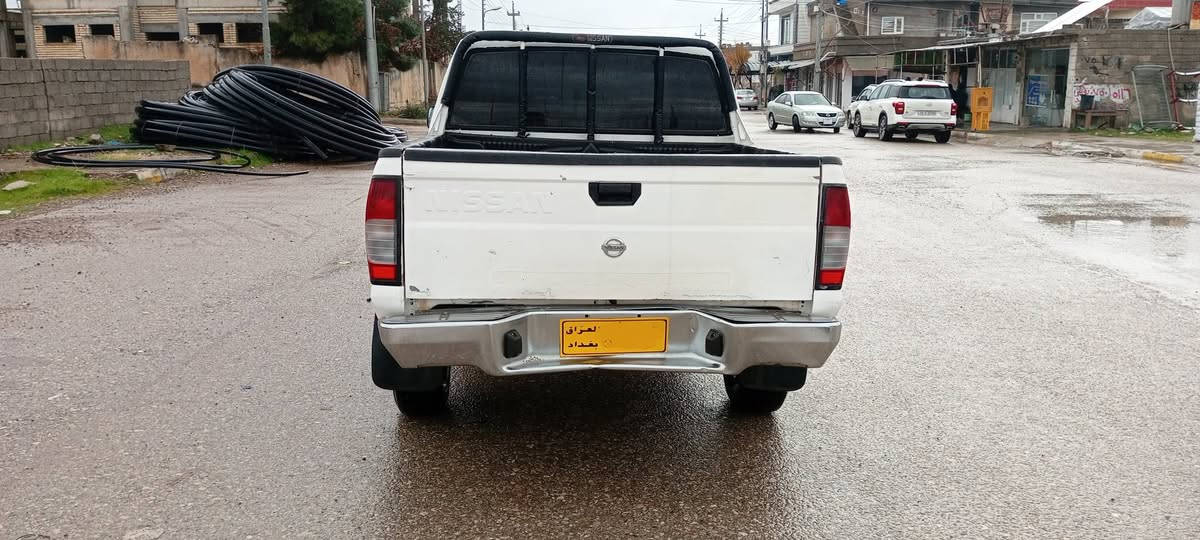 نیسان پیکاب دەبڵ ئەکسل  ، لێزەر دووبەی بۆ فرۆشتن  مودیل 2009  نمونە لەجوانی و پاکی  ماڵی دۆست ، سعر :78 گەڵا  ژ.م ***********
