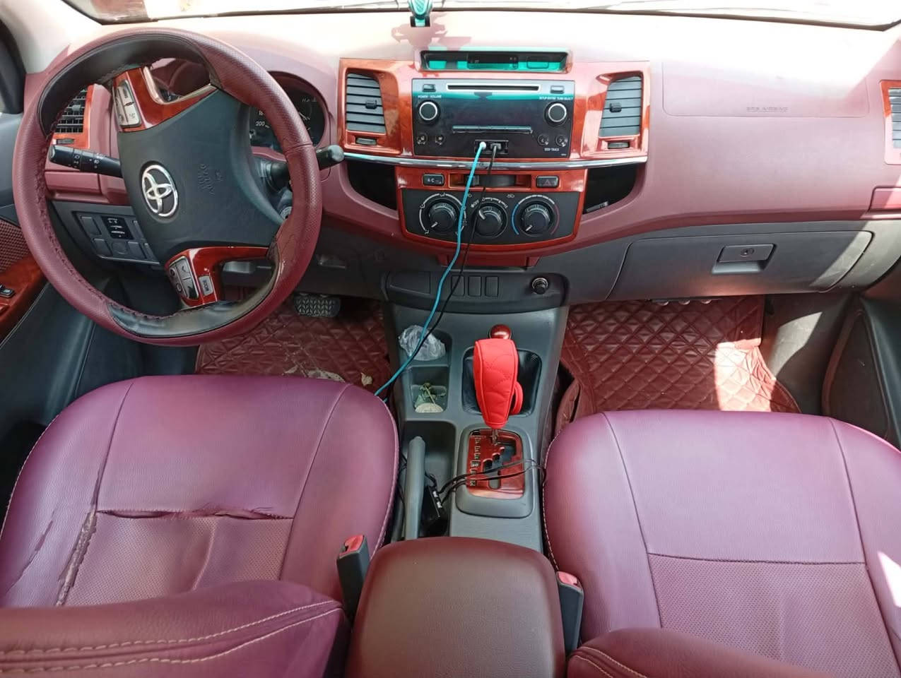 سلام عليكم  بيكم لبيع مديل 2015سياره حلوه وجديده
كير اتو ماتيك 
رقم سليمانيه انكليزي 
شاشه كامره  
سياره مكفوله 
وكير وحداديه عله وضع شركه 
مكان السياره بغداد 

ولشراي ينتصل 
***********
