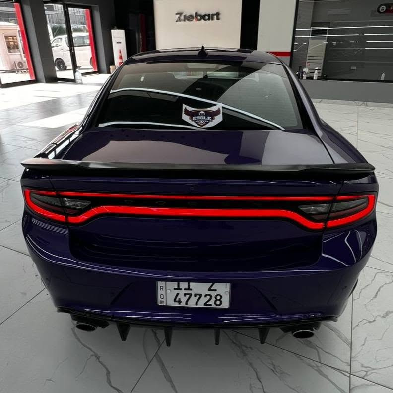 جارجر ارتي 2023 رقم بغداد
مكينة 5700 
جارجر ارتي موديل 23 لون بنفسجي مميز 
للبيع 
رقم بغداد بأسمي هزة وسنوية وارقام جديد ماشية ٢٣ الف كيلو  فقط مكينة وكير كفالة
حادث السيارة بنيد وجاملغ يعني قطعتين صبغ وشوية الغمارة بيه ترويج من يم الفتحة والسيارة مغلفة بامريكا اسود طافي وباقي السيارة كفالة فول مواصفات 
فتحة ( سلايد روف )
كشنات مخمل
شاشة كبيرة قياس 8.4 انج
وباقي المواصفات المعروفة
الاضافات :
تفريغ + برمجة ومطلعة رقم حلو
اكزوز موبار دبات سود بلاد 
دوان بايب سل ستيل
لايتات اوريكال + ولحية
عليه اويل كاج كان
وبوابه كتم الصوت 
عليه ولف حماوة ريسنك مشموتو ٨٢ حرارته 
لحيه امامية + لدات تكساس 
وعليه نانو سيراميك اصلي سعره ٣٠٠ دولار 
صدر كامل جديد تراي مالزيرو
تخم تاير جديد 
السيارة كاملة للاخير وبلواقع احلى من الحقيقة 

رقم صاحب سيارة ***********

