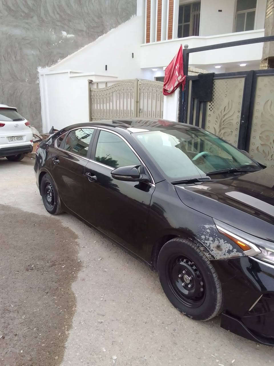 السلام عليكم كيا فورتي موديل 2022 وارد كندي حادثه موضح بل منشور تبديل جاملغ فقط والبنيد نفسه مصلح
وبل عراق رصعه بل جاملغ الخلفي 
بدون دواخل ماشيه 74الف موصفات فتحه كشنات هيتر الدامام خلفي السعر 148وبيه مجال العنوان بغداد زعفرانيه رقم الهاتف *********** بغداد, العراق
