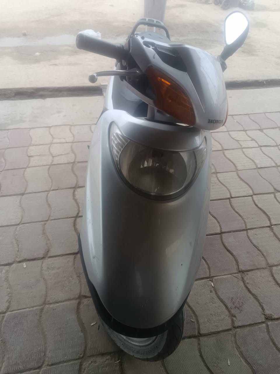 اسلام عليكم ورحمة الله شباب دراجه دولفين نضيفه دراجه صاره سبوع من اجفتت بس نضيفه سعر ٢٢٥وبيه مجال للشراي  للتواصل ***********وتساب وتصال شغال مو شراي لاتخابر
