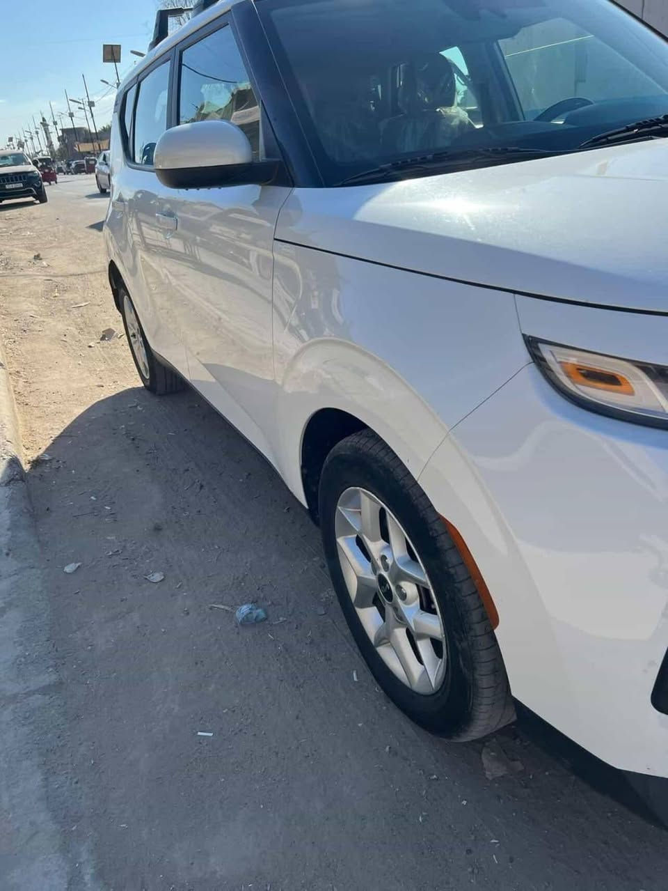 السلام عليكم
كيا صول موديل 2022
محرك دوش 2000
رقم اربيل تحويل ثاني يوم
حادث موجود بل صور
+ سونار مرفق بل منشور مبدل بابين اصلي 
موصفات
رادار جانتبي + امامي + خلفي 
توقف  ذاتي
كامرا دواره
تحكم استيرن
شاشه كار بلي
 ماشيه 76 قابل للزياره
داخل لونين
  مكاني بغداد حي الشباب الاعلام
السعر 145 وبيه مجال بسيط حك الجيه
***********
***********
