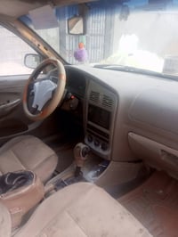 شيري كوين • ٢٠١١ • مكينة دخانة