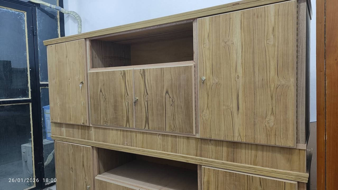 معرض نجارة المنتضر 
بوفيات تزكام شغل درجة اولى عرض  مترين ونص 
سعر 200 الف تستلمه كاملة 
واسط قضاء الحي شارع الشباب 
***********. عادل
