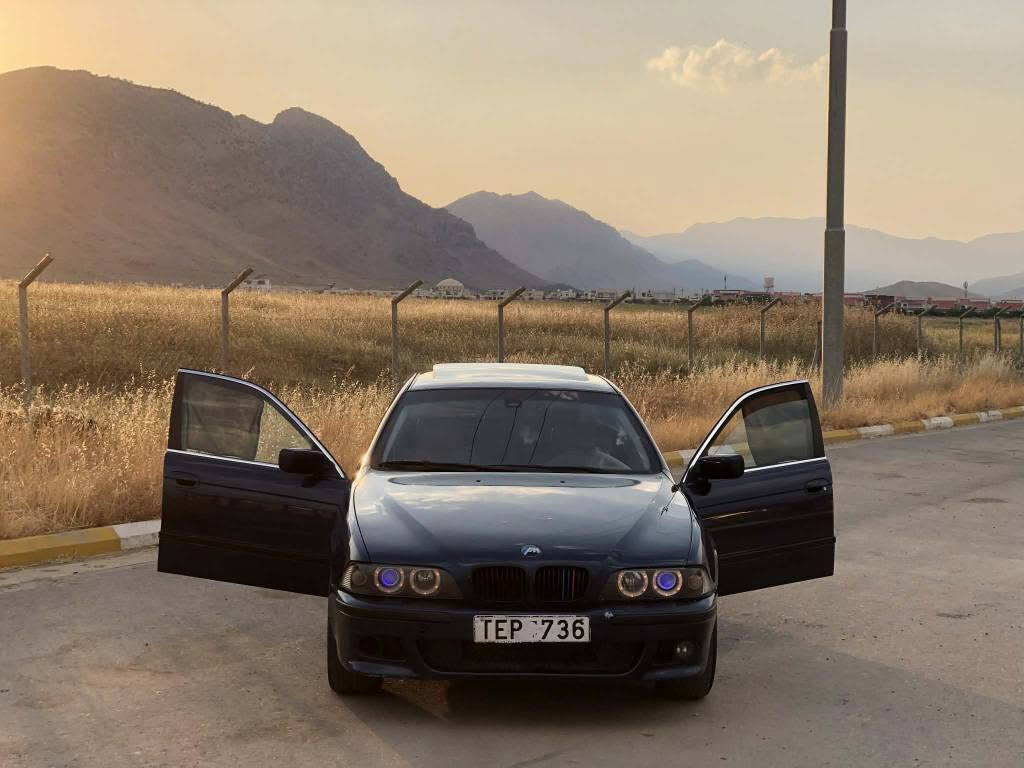 سەرەتا بەناوی خوای گەورە  BMW سەقەر 1998 رەنگی نیلی ماسەفاتی فۆل فۆل ماسەفات سلایت کوشن جلد کوشن هیتەر  تەلەفۆن  کارەبایەتی مەزبوت تەبریت ساردیو گەرمی مەزبوت سەیارەکە مالی دوستە بێ حەیبە بەنسبەت بۆیاخ  سەیارەکە حیزامە بۆ جوانی پێشو پشتی کەپسە سەیارەکە مەنەفیستی ئیبراهیم خەلیلی لەگەل دایە سەیارەکە لەرانیەیە  سەحری 40 مەحامەلەکی کەم ئەگەر مو شتەرینی سەرمان مێشێنە              *********** رانية, السليمانية
