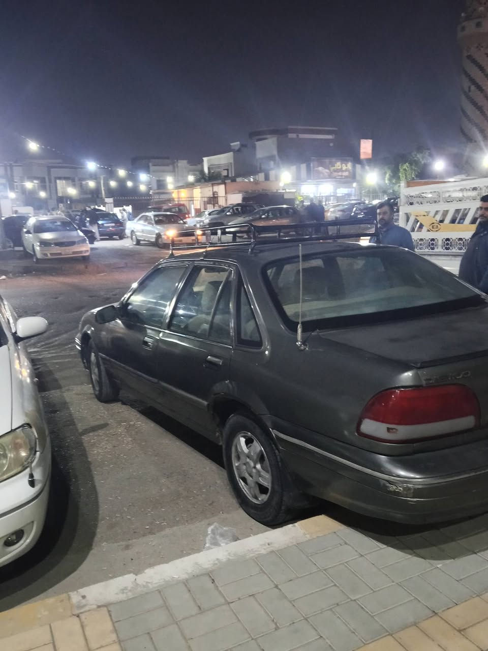 سلام عليكم مكلف بل نشر 
فراشه موديل 96 رقم الانبار خير من الله السياره جاهزه من كلشي تبريد تدفئه كهربايات كلهن شغاله السعر $31وبيها مجال يرهم مراوس حسب القناعه رقم صاحب السياره *********** اتصال
