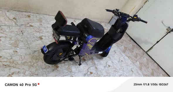 السلام عليكم دراجه للبيع ار 9R موديلها 25 خمس بطاريات صار لها ثلاث اسابيع موجوده دراجه حلوه مو بس بالصور السعر 500 وبيها مجال***********
