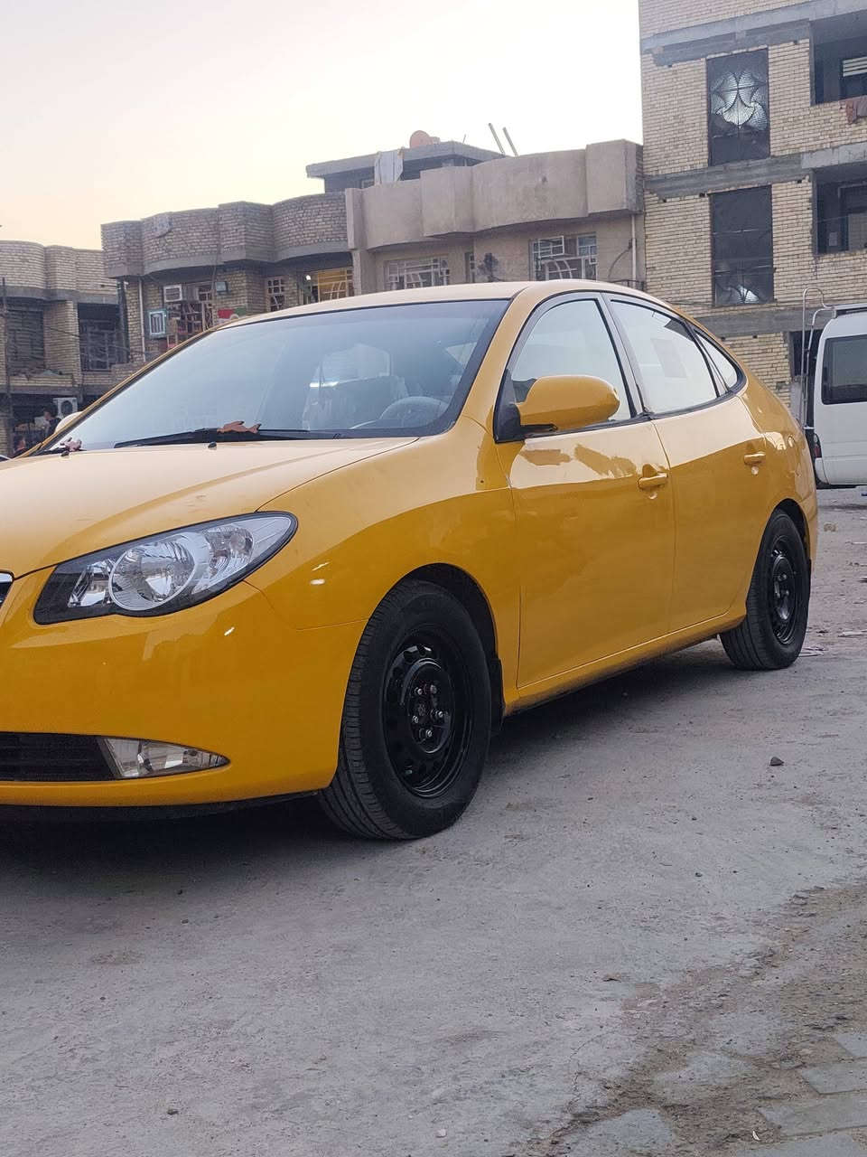 النترا 2009وارد امريكي
محرك 2000 جديد منضومة تبريد جديده شادهه صبغتهه جديده بعده ممبولشه مابييه كل نقص 
كبل للشارع مكان بغداد مدينة الصدر 
***********
