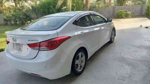 السلام عليكم
للبيع  النترا موديل 2014 خليجي محرك 1600 دوش بيها ضربة بالحوض وجاملغ امام ومصلحات  بأسمي رقم بغداد الماني مشروع وطني عليها غرامة 200 الف تنزل من سعر  محرك وكير مكفول تايرات نضيفة تبريد شغال  سعرها 105  وبيها مجال  للشراي 
صور السونار راسلني  واتساب  فقط ما متواجد فيس   ***********
