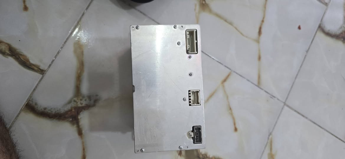 بعدهي بل جيس وبلاديات مو تجاري لي يفيدنه يتصل ***********
