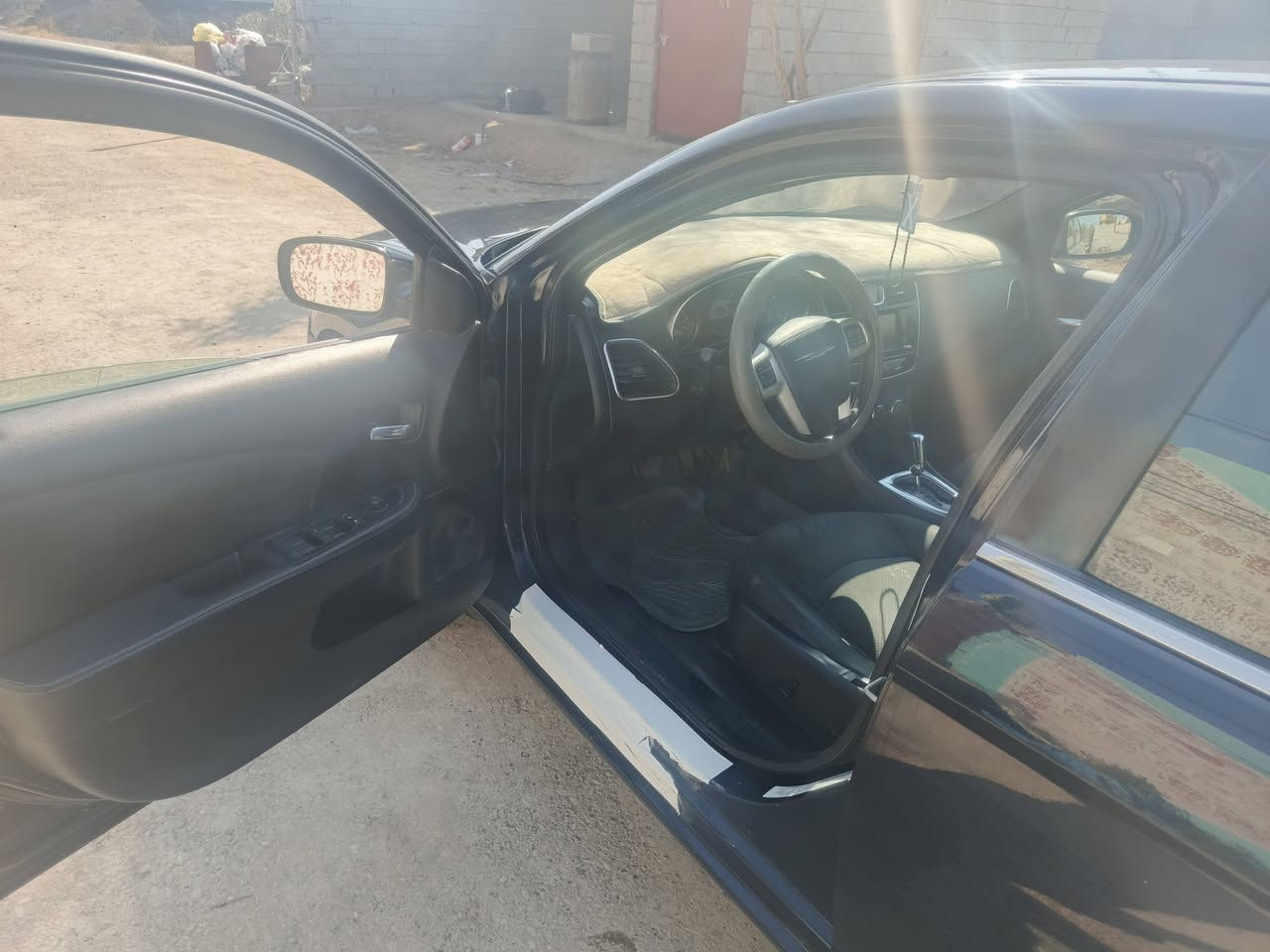 السلام عليكم
متاح سياره سي 200 موديل 2012 سياره بلاديه وحلوه ضرر جاملغ وبنيد مصبوغات فقط بدون دواخل سياره ترايك للحدود صدر جديد تايرات جديده كير مكينه كهربائيات مكفوله شواصي الغود كله مكفوله مكينه 3600 السعر 80 وبيها مجال مكان السياره ديالئ المقداديه للستفسار ***********
