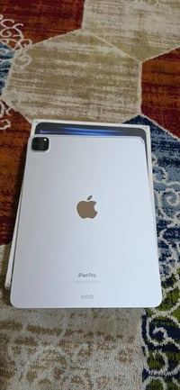 آيباد برو M2 • ١٢٨ • شط العرب