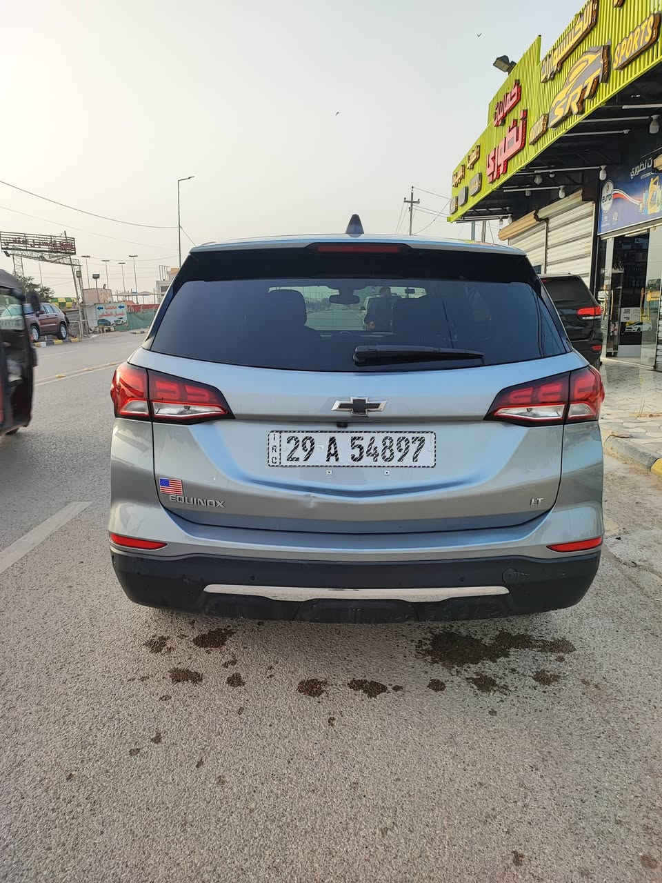 اللهم صلِّ وسلم على نبينا محمد ﷺ
..شيفروليت ايكونكس..
🔴موديل 2023
🔴رقم واسط 
🔴ماشية 24 الف فقط
🔴السعر 178 بيع او مراوس
حادث موضح بلصور بدون تبديل  كله راجع بارد فقط صبغ بلجاملغات الامامية شبر تقريبا او اقل من فوك  
مواصفات
⬛فئه LT
🟥تشغيل عن بعد
🟥كشن كهرباء
🟥داخل  لونين 
🟥اشاير بلمري 
🟥منظومة زنون
🟥كشافات بالدعامية 
🟥شاشة كامرة دوارة
🟥توقيف ذاتي
🟥مثبت سرعه
🟥مانع انزلاق
🟥مانع اصدم
🟥رادار امامي
🟥تشغيل بصمه 
🟥ابواب بصمة
🟥جنطة شفط 
🟥سايد بريك بصمة
🟥 حساس ضغط لإطارات
🟥شاشة كشف لاعطال 
🟥تبريد قطعتين
🟥كير اوتو +عادي
🟥تحكم كامل بالاستيران مع شفتات للتحكم
 للاستفسار *********** او خاص
