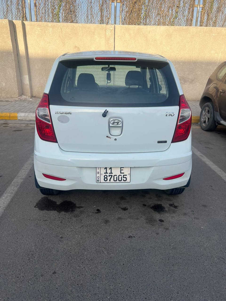 سلام عليكم هونداي اي تين موديل 2013سياره مكفوله كفاله عامه على وضع الشركه شرط سونار سياره مكينه وكير مكفولات صدر امامي و خلفي جديد تخم تاير جديد سياره معروضه 85وبيه مجال مكان سياره بقداد شارع فلسطين شراي يتصل على الرقم ***********
