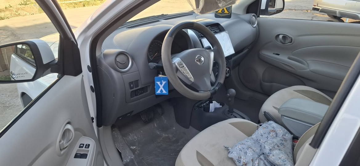سني هنديل 
موديل ٢٤ 
كفاله عامه 
عداد ٢٧ الف كيلوا 
للاستفسار الاتصال على الرقم ***********
