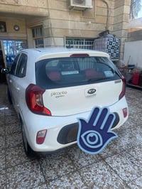 بيكانتو موديل ٢٠١٨ لون ابيض وارده خليجي ماشية ٣٥ ضربة مسحوبة بارد البا...