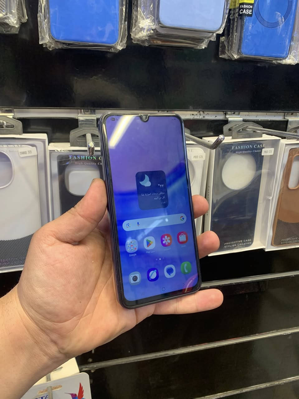 السلام عليكم
سامسونك A15

ذاكره 256

مبدل شاشه اصليه 

السعر 90 ألف مع لاصق + كيبل شحن هديه 

العنوان النجف حي العسكري كبل مقابيل مجمع جوهرة العرب 

مركز أندرويد للموبايل 

***********
