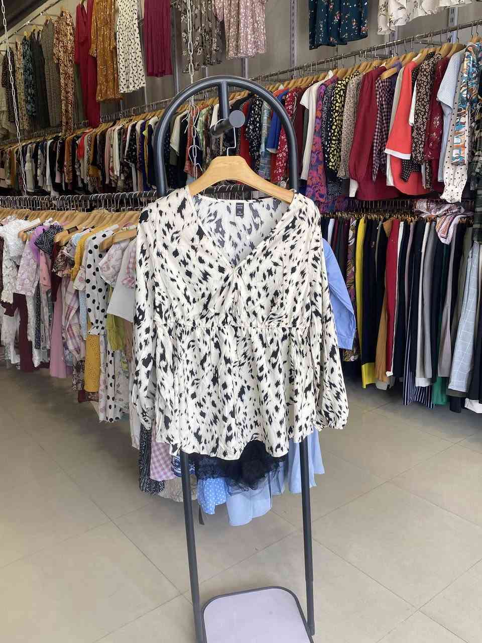 نموذج من كسر كيلوت + قميص نسائي غير مستخدم ❤️


**إذا كنت صاحب هذا الإعلان وتريد حذفه لأي سبب، رجاءا أرسل رسالة إلى الدعم الفني**