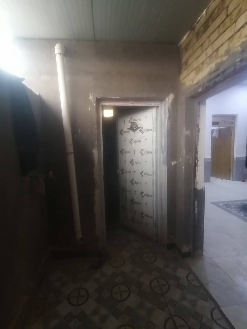 بيت زراعي مساحة ٣٠٠ متر خلف روف مدينه الصدر بناء ٢٠٢٢ يحتوي على غرفتين ٤×٥ و ديوانيه ٥×١١ صحيات خارجيه و داخليه وصاله ٨×٥ و مطبخ و كليدور ٤×٤
السعر 110 وبي مجال
رقمي ***********
بيت زراعي مساحة ٣٠٠ متر خلف روف مدينه الصدر بناء ٢٠٢٢ يحتوي على غرفتين ٤×٥ و ديوانيه ٥×١١ صحيات خارجيه و داخليه وصاله ٨×٥ و مطبخ و كليدور ٤×٤
