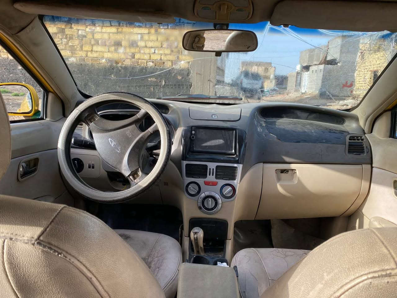 السلام عليكم شيري فلاوين مديل٢٠١١رقم بابل الماني سنويه مشروع وطني بعده ما ساقطه  كير مكينه حداديه تخم تاير كشر شوفه عينك باتري جديدغرفتهه نضيفه كهرباىيات ماعايزه شي شغل وكبل للشارع عارضه ب١٢وبيهه مجال تجي تأخذ هه وتروح مهنى بيه 
السياره مال عيشه ماناقصه شي مكاني بابل الكفل خابرني وتدلل***********
