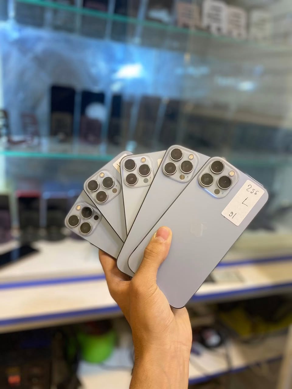 13 بروماكس ذاكره 256 بطاريه 85 الى 93 اجهزه كفاله عامه وتربروف 🥇اشعار قطعه اصليه من ابل🥇مع ضمان عنوان المحل بغداد رحمانيه الجعيفر سعر القطعه (635) قفل سعر ثابت. للتواصل علرقم المحل ***********
