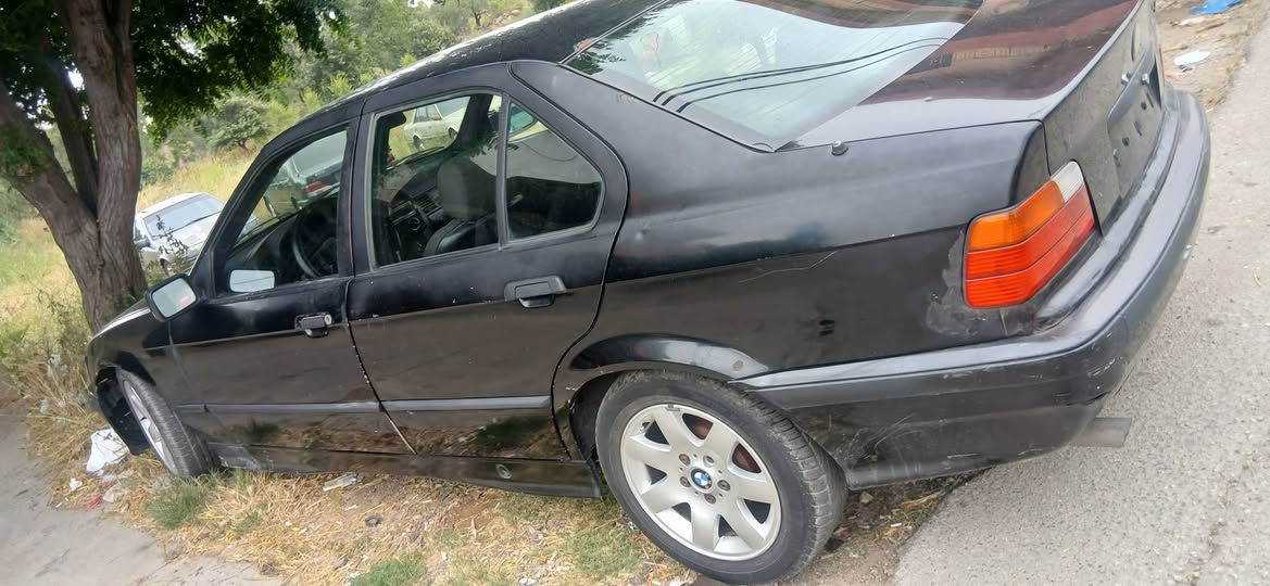 Tel 71082952 لللبيع او التبديل الدوسى عكار 
Bmw 318 vitess model 92 
موتير نظيفة ٤سلندر فيتاس عادي ميكانيك توب   دوليب  تمام جنط الاورجينال  بطارية جديد  حداد وبويا كيان داخلية جديد  كلشي شغالة فيا  انقاد  موجود بعكار 71082952 قبيات, عكار


**إذا كنت صاحب هذا الإعلان وتريد حذفه لأي سبب، رجاءا أرسل رسالة إلى الدعم الفني**