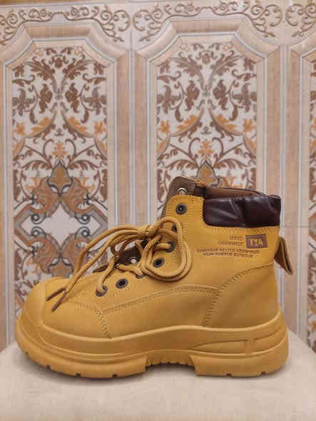 سعر القطعه 10
قياس 36 - 45
عنواننا ذي قار / الفهود / المچري /قرب مدرسه ابي العلاء المعري 
واتساب ***********
يوجد خدمة توصيل
