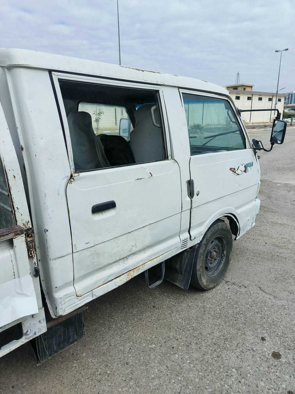 السلام عليكم 🌹🌹
من رخصة الادمن
كيا دبل قمارةرقم دولي جديد 
محرك كير أكسل بشرط
السعر, 55
*********** واتساب
