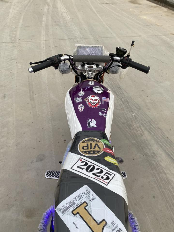 ‏سلام عليكم دراجة للبيع موديل موديل 26صاله شهرين من نازلة  خيار من الله مكفوله‏ا.ي قسم ما بها مكان بعقوبة الوثبة
‏الرقم الهاتف ***********
