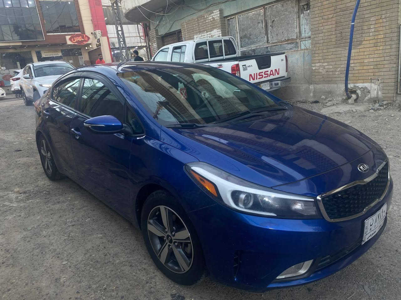 سلام عليكم من رخصه الادمن
سياره فورتي 2018 امريكي محرك 2000دوش بيه باب و بنيد سياره  سياره لون ازرك دواخل كلش نضيفه للتوصل رقم ***********

السعر _120
