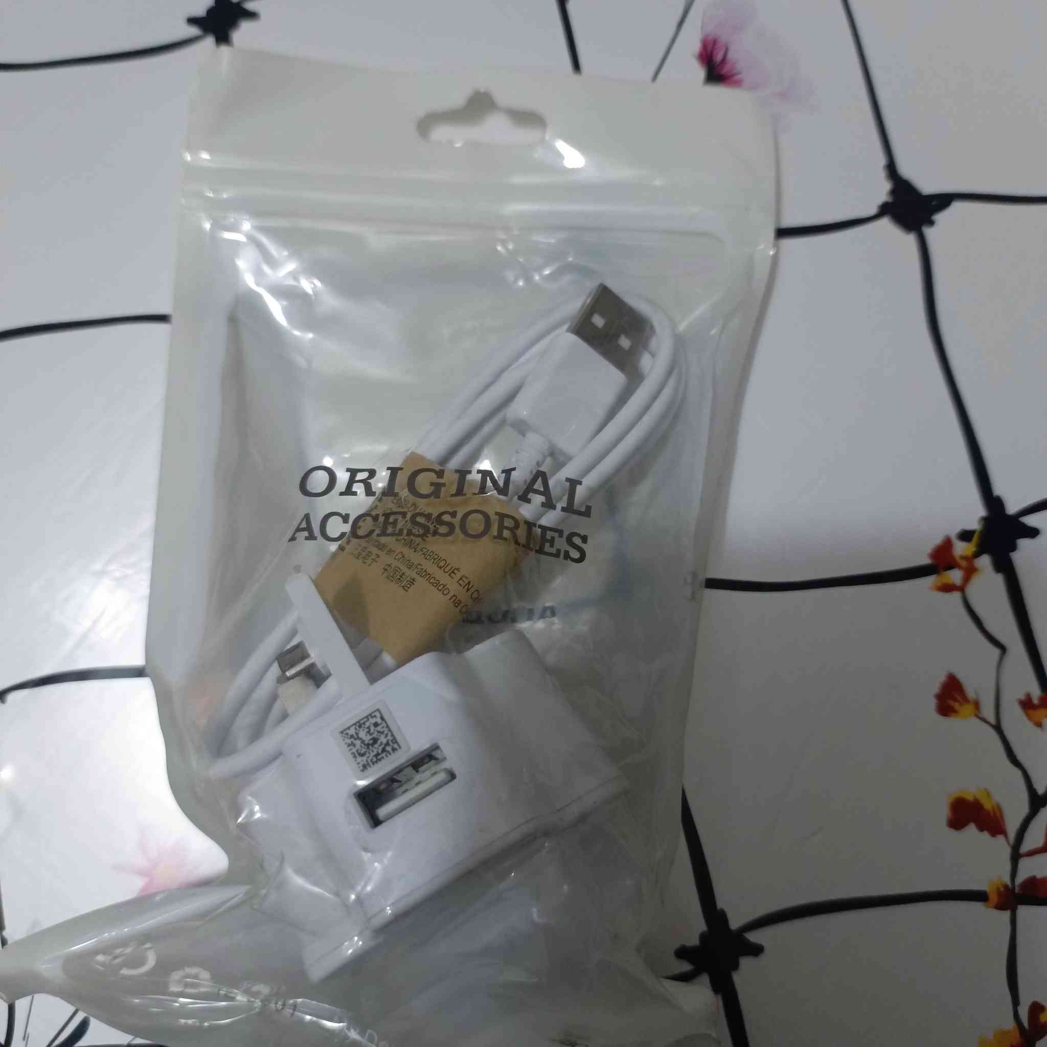 السلام عليكم 
شاحنات اصليه اصليه اصليه. منشأ فيتنامي
العدد تقريبا ١٠٠قطه بيع شلع السعر ٤الاف الوحده
واذا شراي تدلل انزلك بعد


**إذا كنت صاحب هذا الإعلان وتريد حذفه لأي سبب، رجاءا أرسل رسالة إلى الدعم الفني**