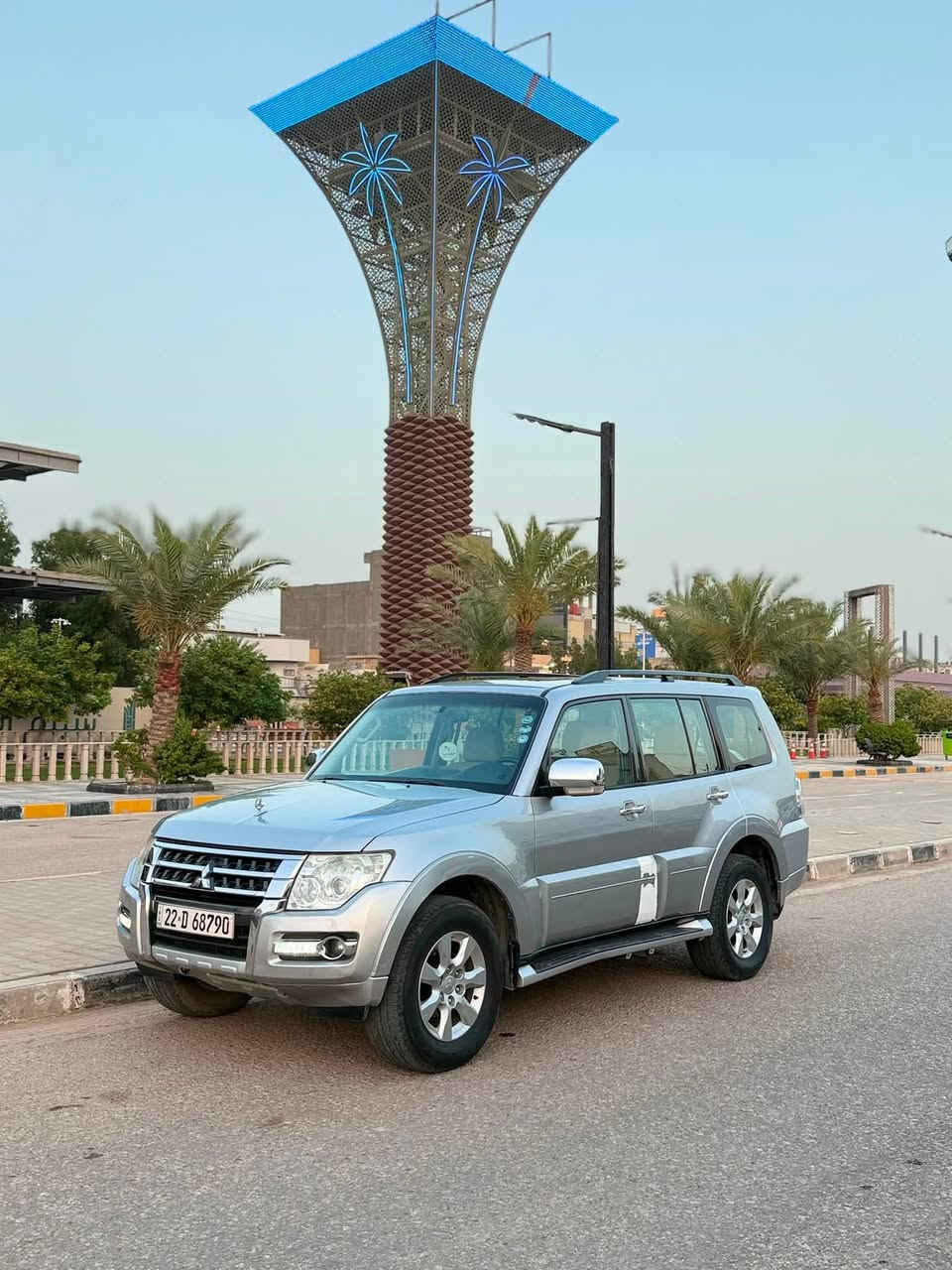 سلام عليكم 
باجيرو البيع موديل 2018  كفاله عامه سياره فول موصفات  خليجي كفاله من البارد واحد على واحد تحكم فتحه جلد كشنات سياره مو حبتور  سياره كلش حلوه مال جنايه نفس  بصوره 
عنوان سياره نجف رقم ***********
