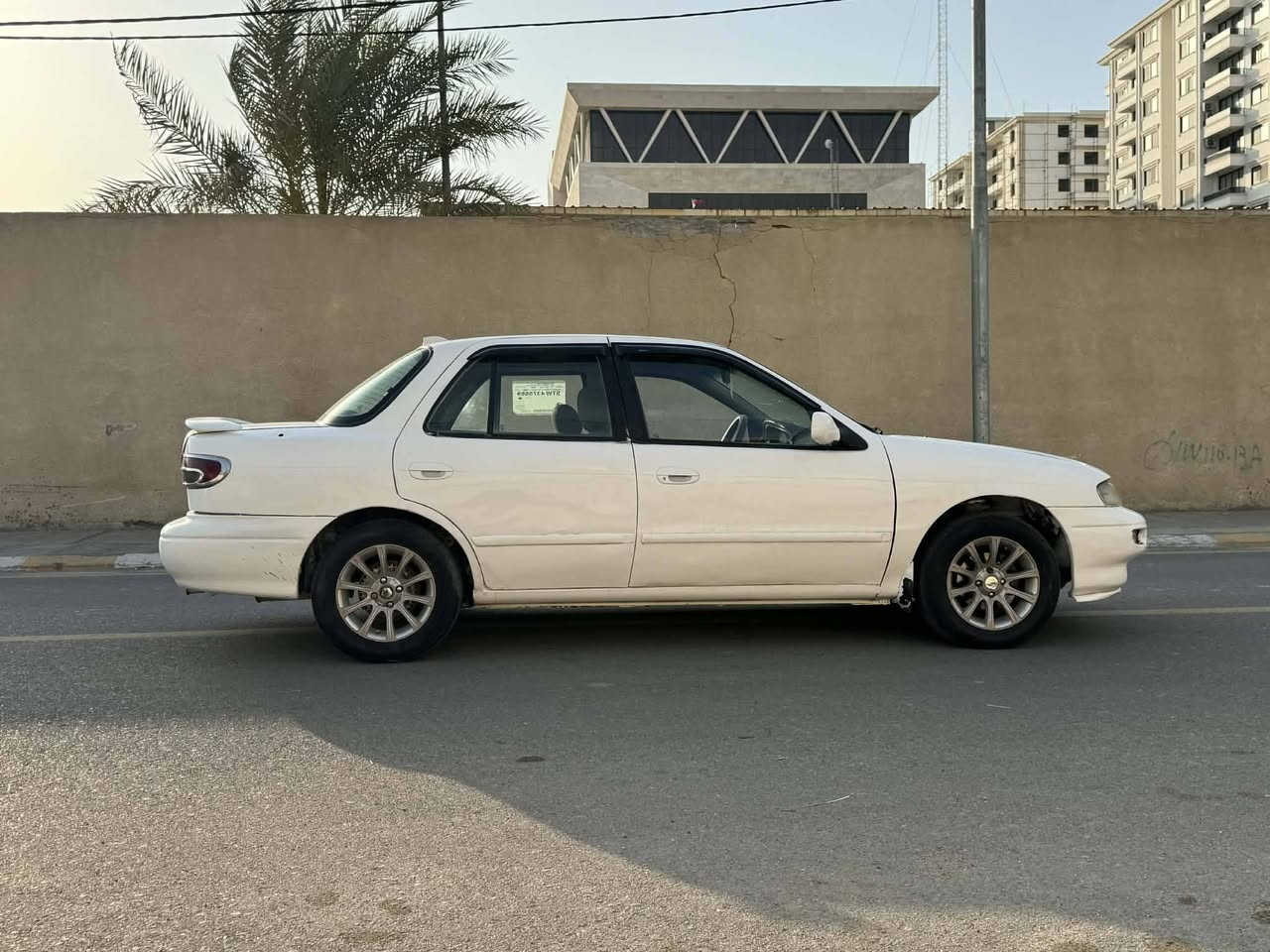 السلام عليكم .. للبيع فقط
كيا سيفيا موديل ١٩٩٥ رقم بغداد بأسمنه السياره 
كير عادي 
كير محرك صدر امامي خلفي كله بلنايلون خير من الله 
تخم تاير جديد 
السياره معمره جديد 
تبريدها شغال فقط يرادله كمبريسر 
للبيع فقط سعرها ٣٧ وبيها مجال 
للاستفسار الاتصال على الرقم 
***********
