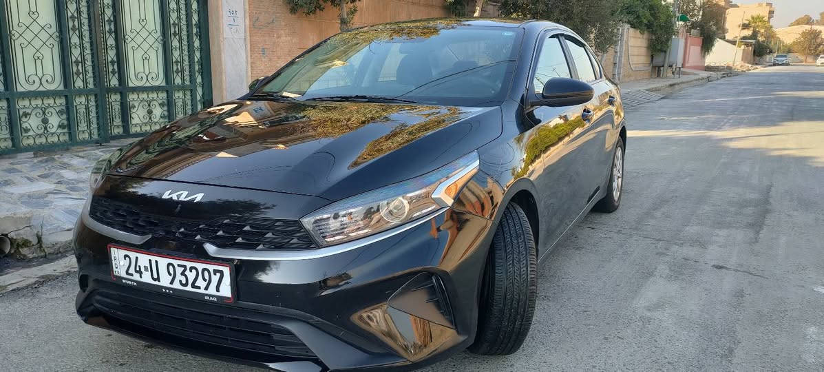 السلام عليكم 
Kia__Forte                                           كيا فورتي
موديل 2022
مواصفات الLXS كندي 
ماشيه 27 الف ميل
محرك 4 سلندر سعة 2000cc – DOHC
أنماط قيادة متعددة: Comfort – Smart – Sport
لايت امامي LED
هيترات كشن 
هيتر ستيرن 
شاشه 
تحكمات ستيرن 
تحديد مسار 
❌ضررها نص الجاملغ الخلفي وشبر ب صندوق صورة الضرر مرفقة بالمنشور
بدون دواخل بشرط 
ايربكات سليمه 100%
بجم كبسسسس 
موقع السياره : موصل _ الايسر
رقم الهاتف:
***********
***********
