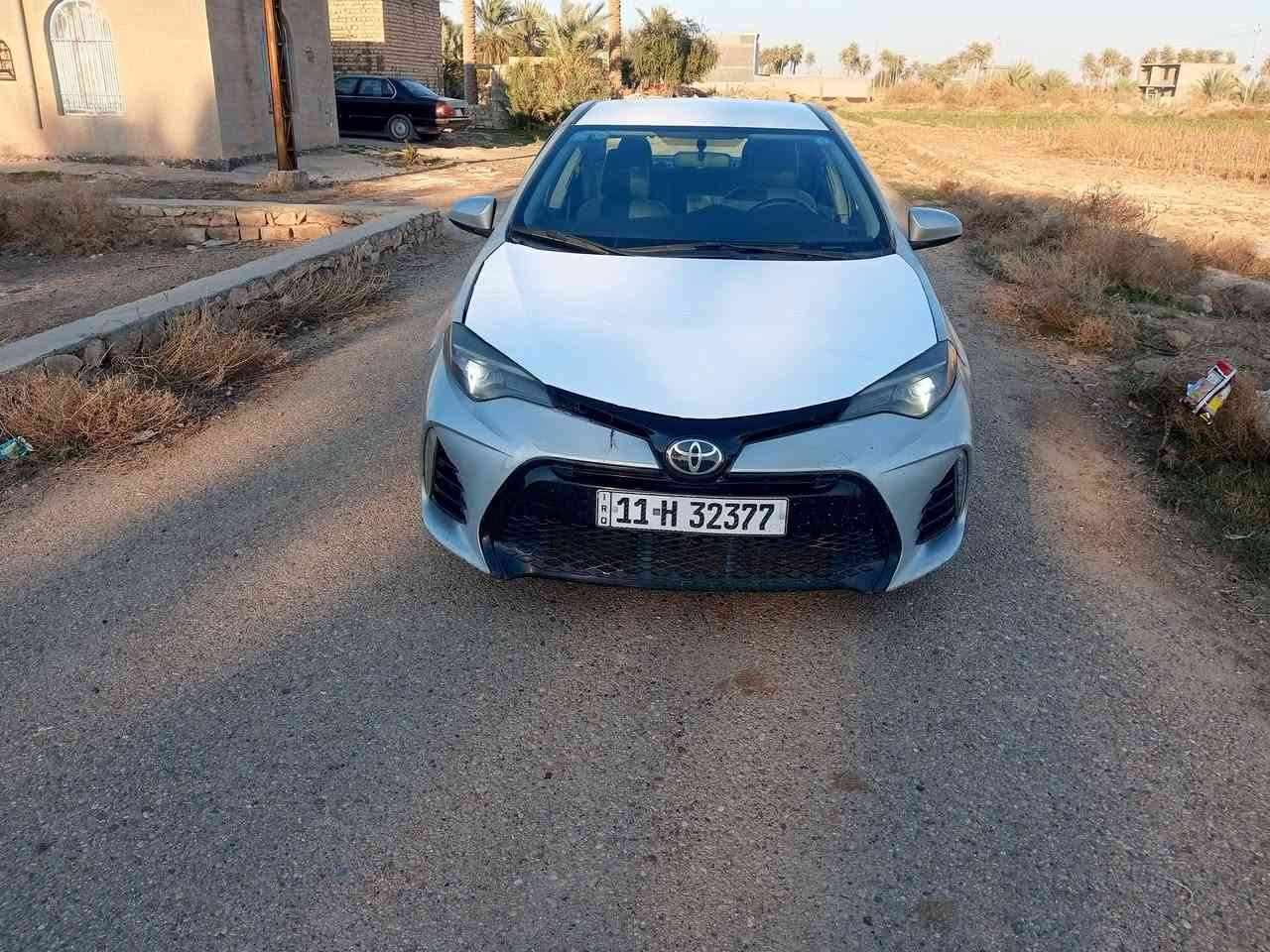 سلام عليكم كورلاء 16 للبيع كير محرك وتبريد خير من الله تخم تاير صدر جديد سياره بيه  بدون دواخل رقم بغداد دولي بسمي ثاني يوم تحويل هزه جديده سنويه جديده مكان سيارة بغداد سعر 98 وبيه مجال بسيط للاستفسار اتصال ***********
