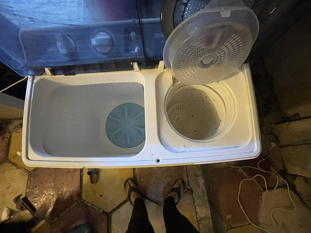 غساله جديده شغاله سعرها ٨٠ مكاني البصره الحكيميه ***********
