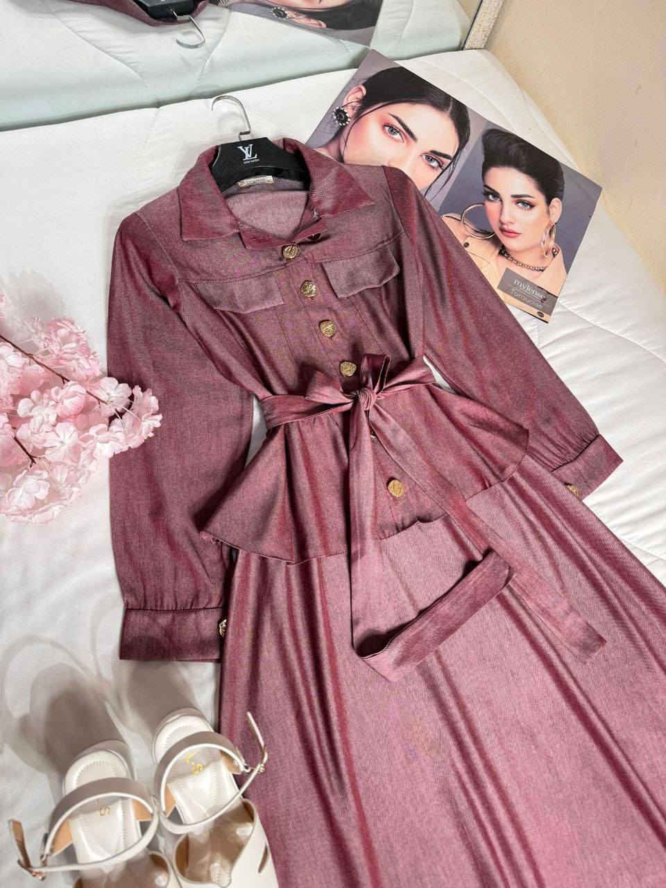 فستان كلوش❤‍🩹
السعر 35 الف فقط 
خامة صوفيا صيفي 
38-40-42-44-46-48


**إذا كنت صاحب هذا الإعلان وتريد حذفه لأي سبب، رجاءا أرسل رسالة إلى الدعم الفني**