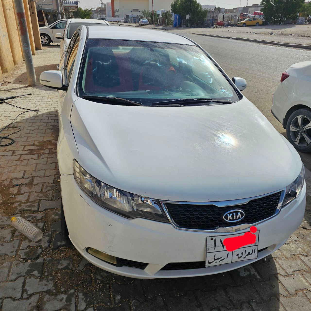 السلام عليكم
سيراتو 2011 كلشي ما عايزة تبريد حدادية كله شغال
بيها ثلاث قطع صبغ بدون دواخل
سعرها 85
مكاني النجف ***********
