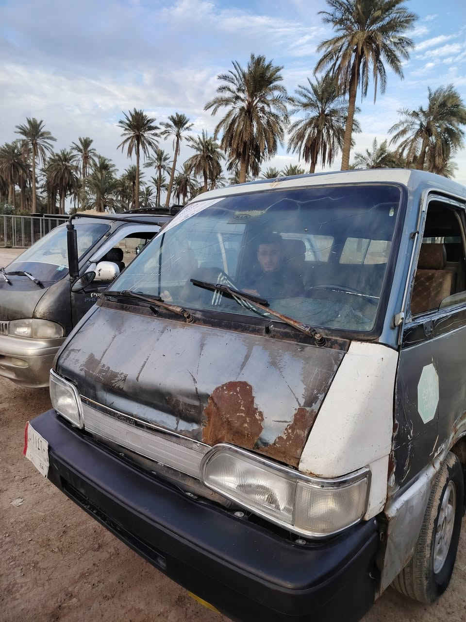 السلام عليكم ورحمة الله وبركاته كيه بسته للبيع موديل 93تحويل مباشر كير محرك مكفول شواصي مصلحه سعر 24 ورقه بيهة مجال بسيط
***********
