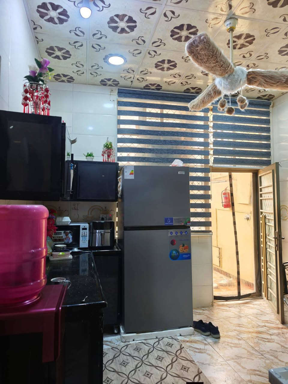 100متر طابقين قريب للشارع وخدمات كامله 3غرف بسعر,75 وبيه مجال
العنوان مقابيل ملحق قريه الغدير بناء طابوك وصب للاستفسار اتصال ***********
