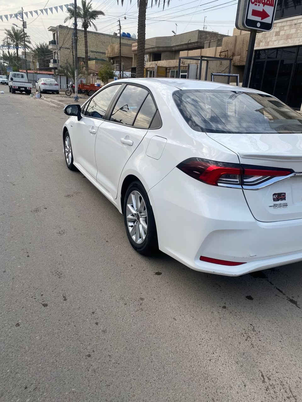 سلام عليكم
📍كورلا هايبرد وارد صين 
📍شكل خليجي 
📍موديل 2024
📍سيارة فول مواصفات 
📍كرسي كهرباء + فتحة 
📍سيارة مكفولة من صبغ بيه ضربة بسيطة ب جاملغ خلفي 📍والدوسة من جهة الصدر بصف سايق 
📍السعر (153) للاستفسار 
📍*********** واتساب 
📍مكان سيارة بغداد
