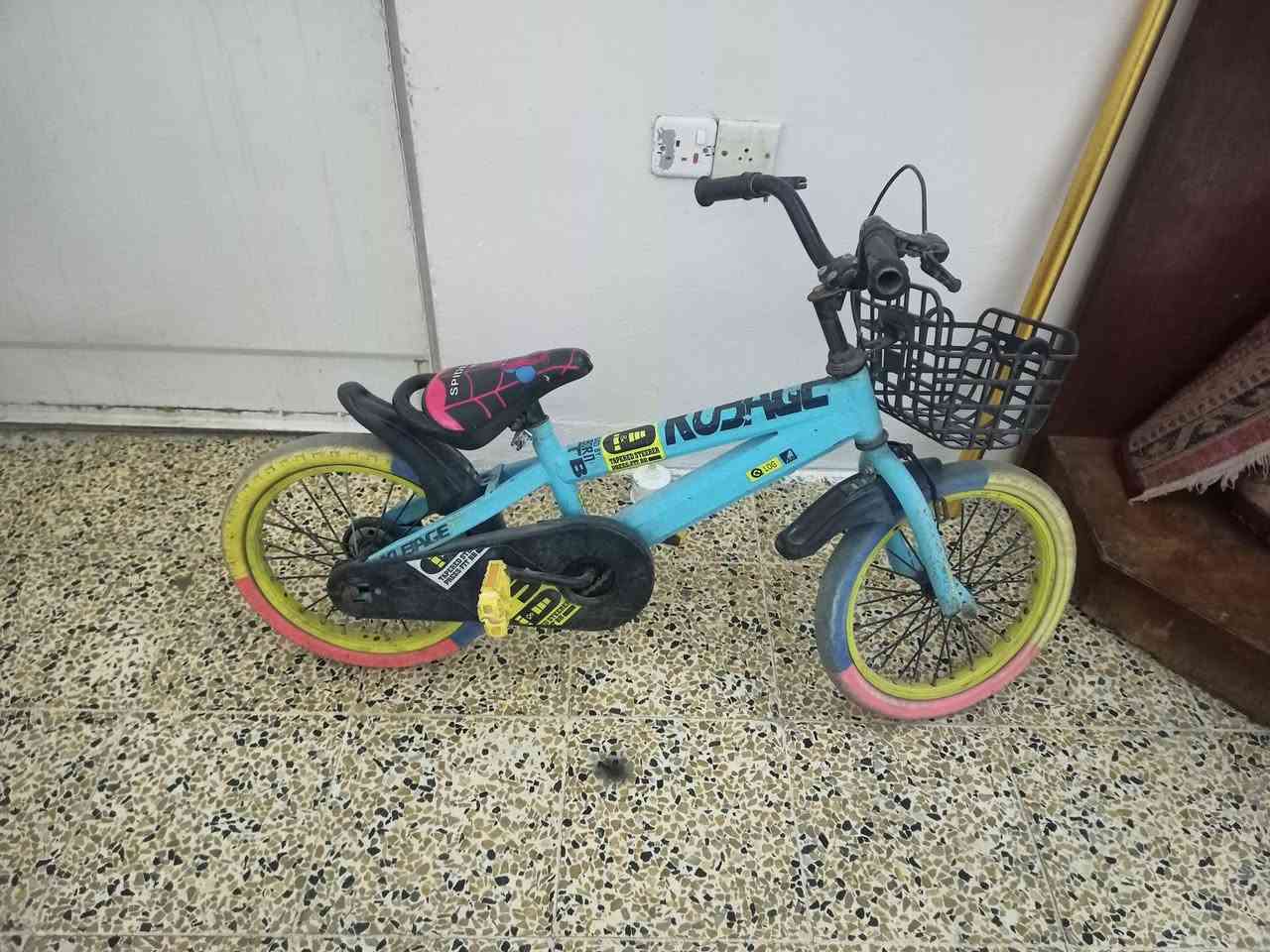 بايسكلات حجم 16 للبيع سعر الواحد 30


**إذا كنت صاحب هذا الإعلان وتريد حذفه لأي سبب، رجاءا أرسل رسالة إلى الدعم الفني**