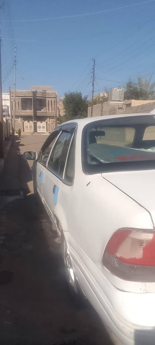 فراشه اللبيع موديل ٩٦ سياره نضيفه تبريد شغال كير وتيماتيك صبغ شوكه داخل نضيف سعر ٣٥ وبيه مجال ***********
