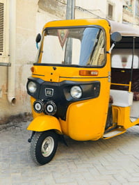 للبيع 19 شهر 11 معمر بيها بس دواس  والباقي كفاله عامه مكان مدينه الصدر...