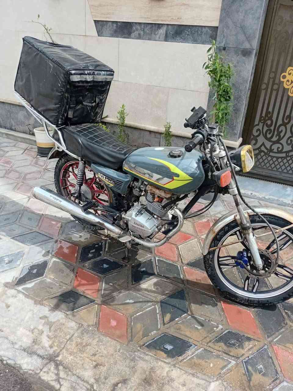 السلام عليكم إيراني سيفان موديل ٢٣للبيع كامله من كلشيسعر ٢٥٠ بسعر كوم حديد ابيعلك دراجه كامله
العنوان بغداد للتواصل واتساب فقط ***********
السلام عليكم إيراني سيفان موديل ٢٣للبيع كامله من كلشي
